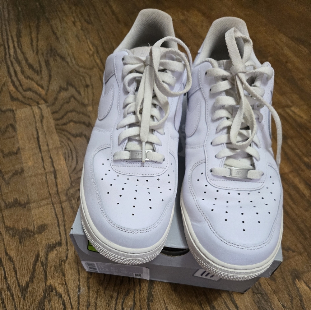 Mens Nike Air Force 1 Sz 12